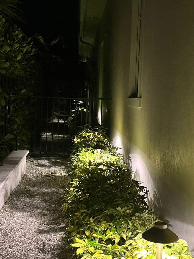 Naples Landscape Lighting Residential Residential Home Side View